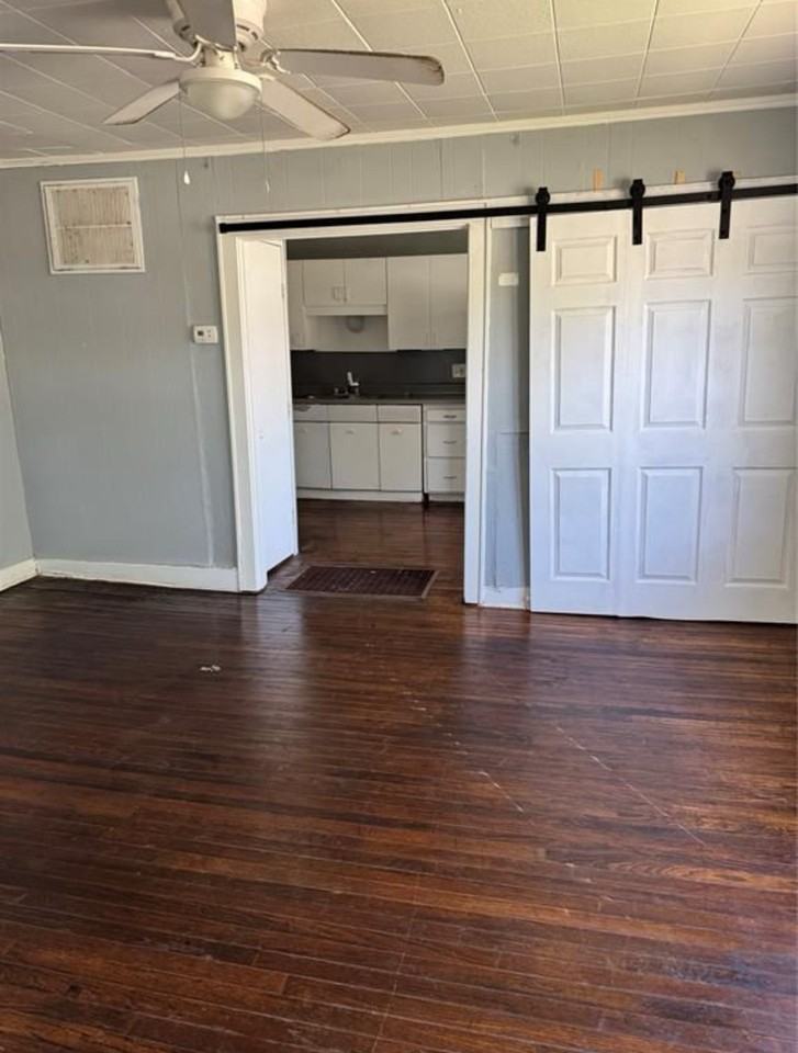 700 1/2 Dakota St #1-2 - Photo 7 of 25