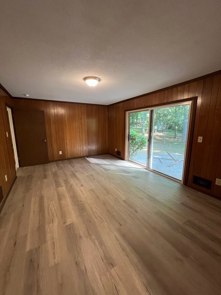 150 Chinquapin Way #1 - Photo 3 of 16