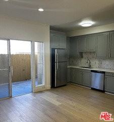 108 N Orlando Ave #4 - Photo 3 of 8