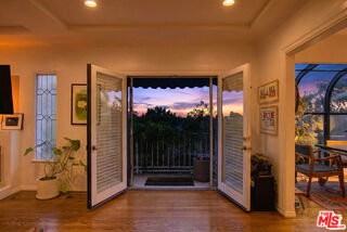 8998 Lloyd Pl - Photo 4 of 8