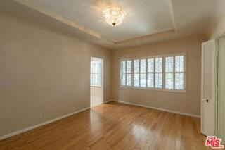 352 S Wetherly Dr - Photo 4 of 8