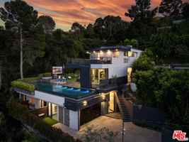 featured image of 3712 Broadlawn Dr