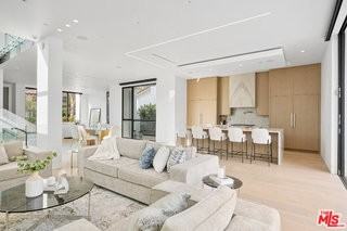 316 S Oakhurst Dr - Photo 4 of 8