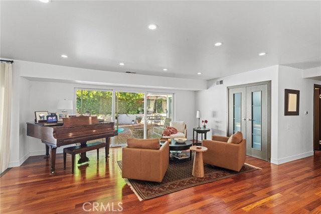 2390 Nalin Dr - Photo 5 of 8