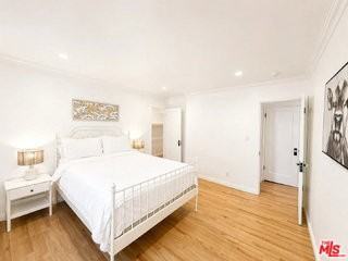 1028 12th St #3 - Photo 5 of 8