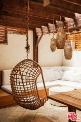 26237 Fairside Rd - Photo 5 of 8