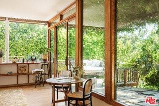 26237 Fairside Rd - Photo 7 of 8