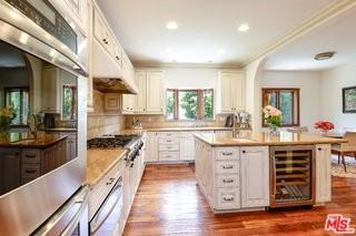 16790 Marquez Ave - Photo 7 of 8