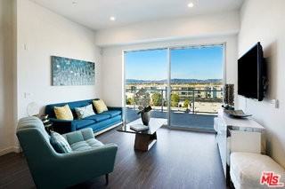 4140 Glencoe Ave - Photo 3 of 8