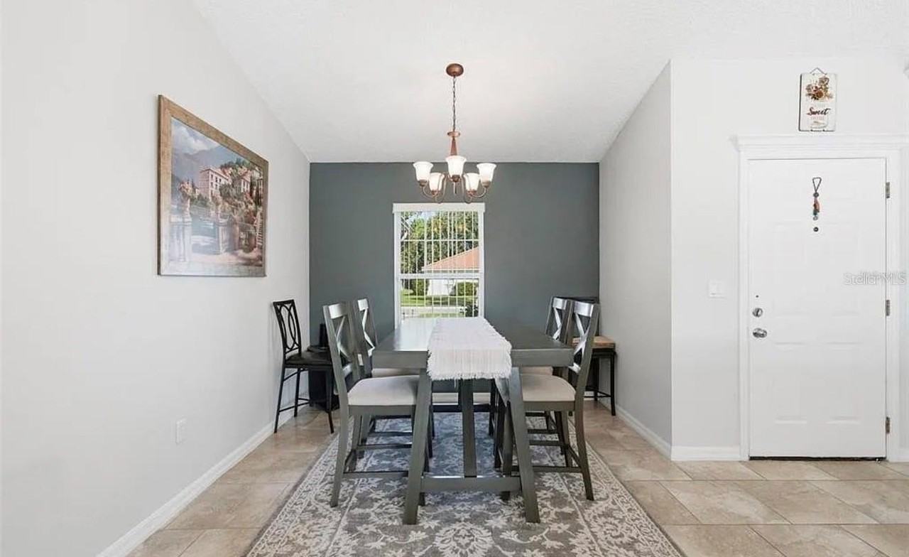 24 Radcliffe Dr - Photo 5 of 5