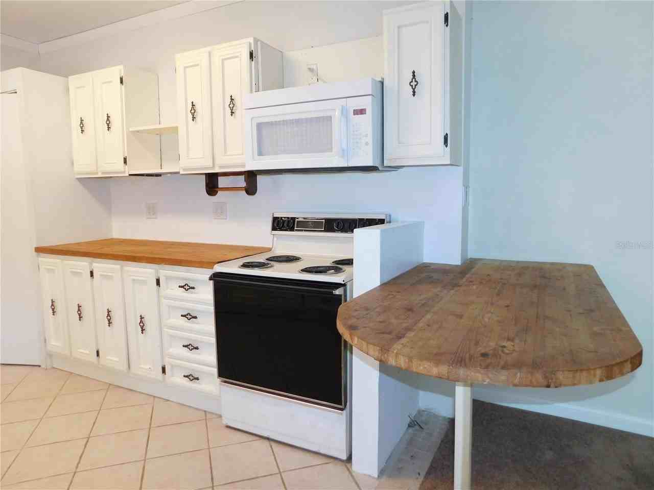 5725 E University Ave - Photo 6 of 16