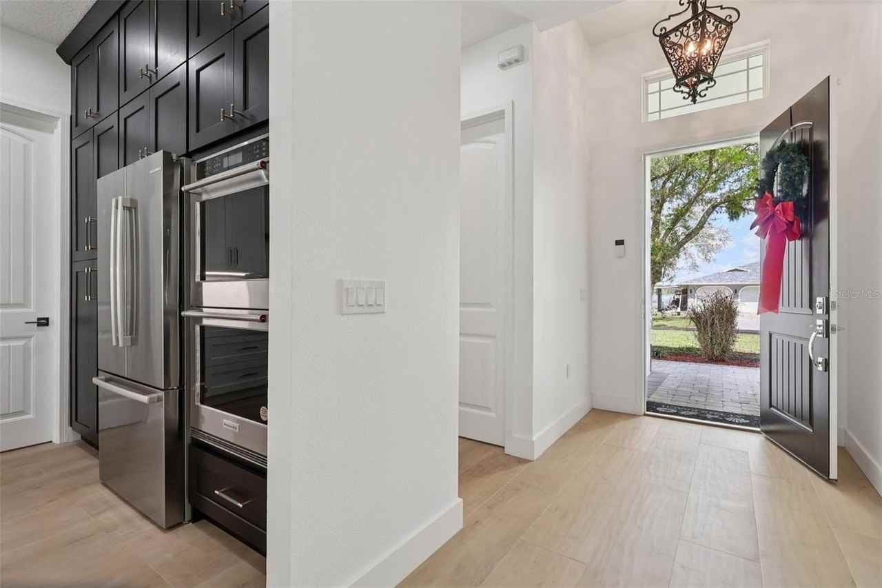 6836 Bass Hwy - Photo 7 of 50