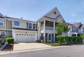 featured image of 207 Hearthstone Reach #1