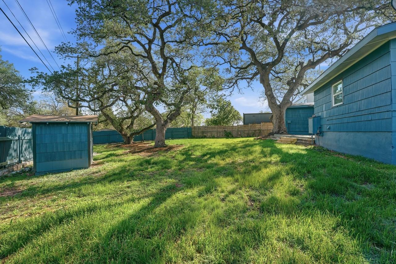 502 Sunrise Cir #1 - Photo 6 of 10