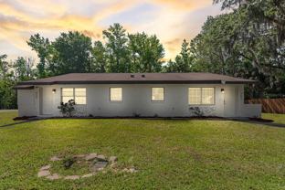 450 N Elmwood Pt - Photo 1 of 1