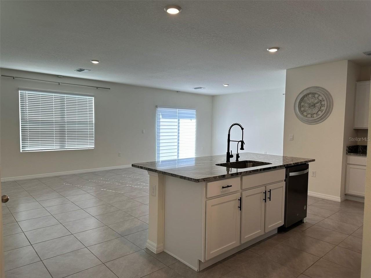 33762 Jasmine Star Loop - Photo 4 of 27