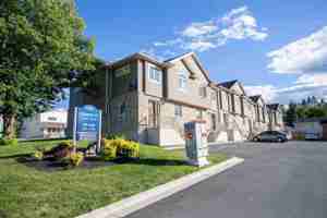 featured image of 620 Squires St #10