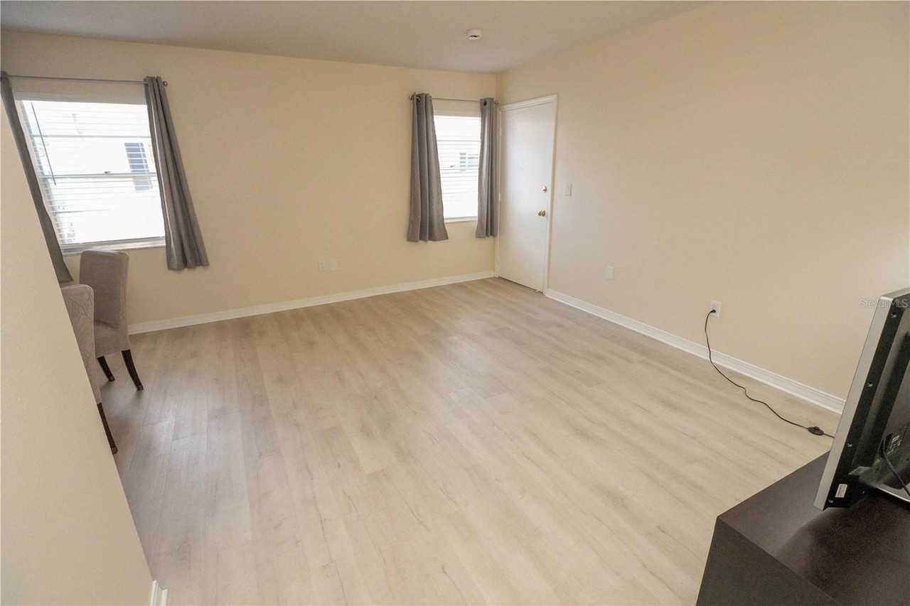 6940A Sunset Dr S #2D - Photo 7 of 22