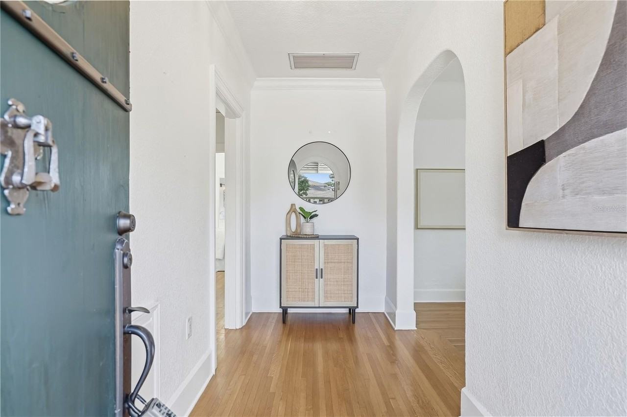 918 45th St N - Photo 7 of 25