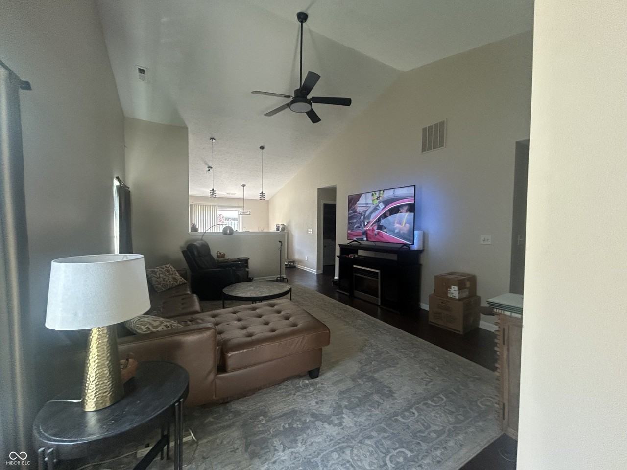 720 Bluff Creek Dr - Photo 4 of 18