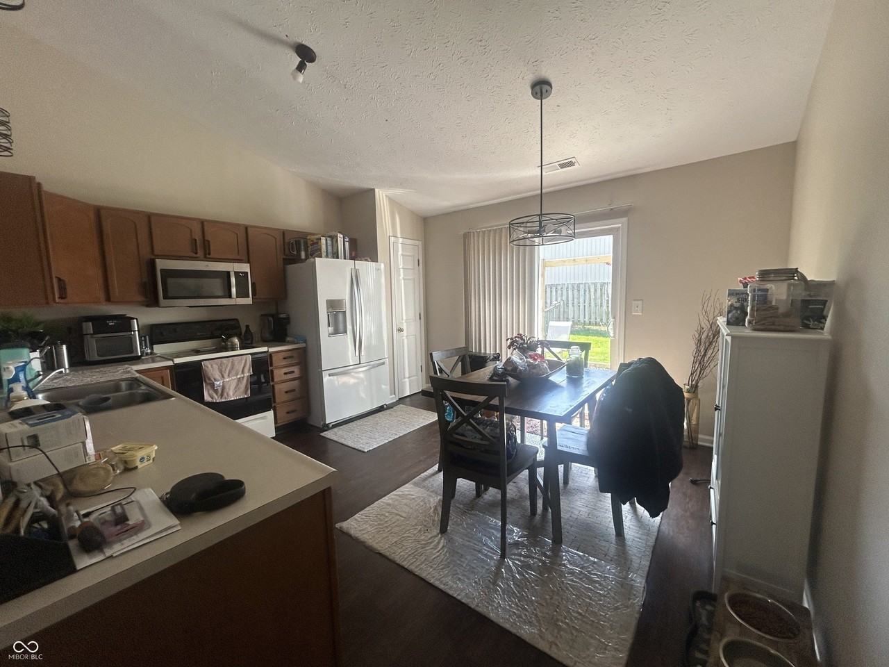 720 Bluff Creek Dr - Photo 6 of 18