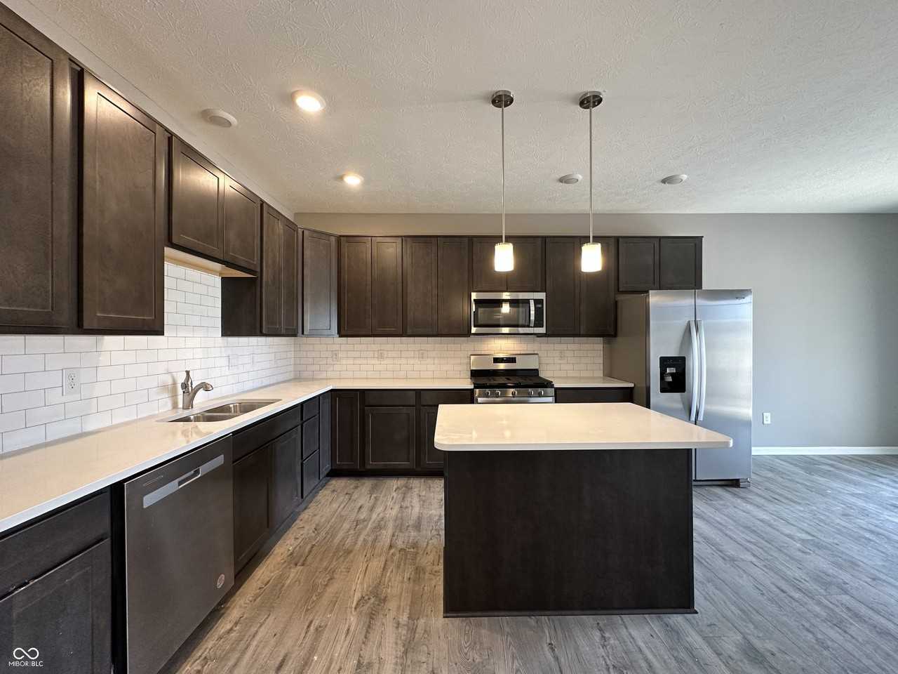 2838 Maricopa Blvd - Photo 2 of 23