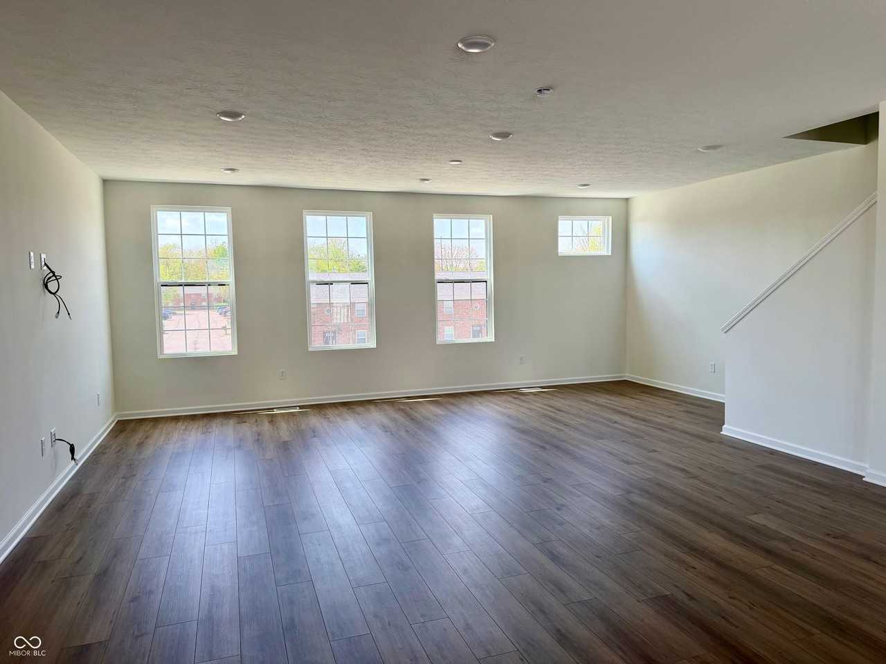 16848 Brinkman Rd - Photo 6 of 28