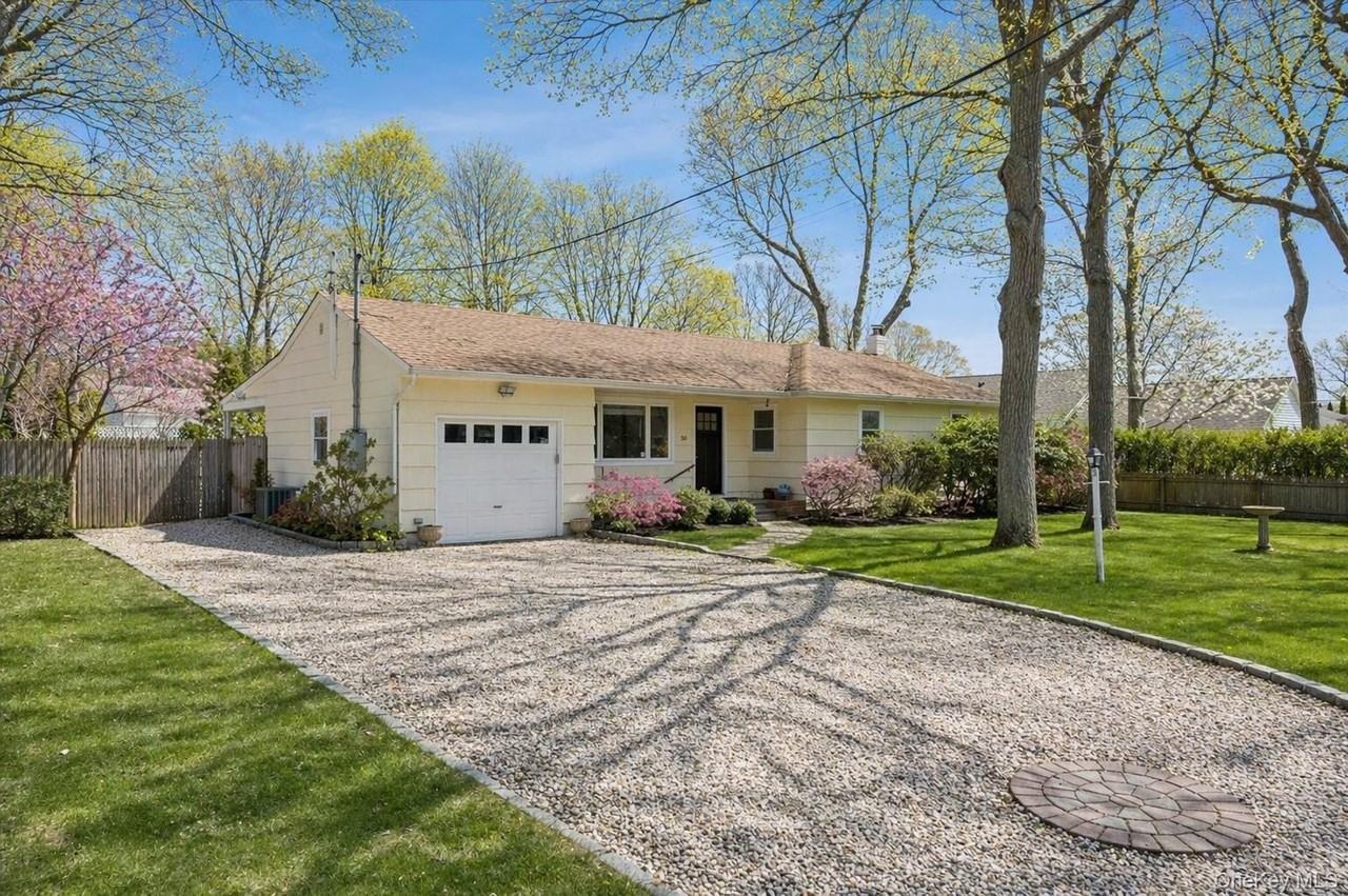 50 Hazelwood Ave