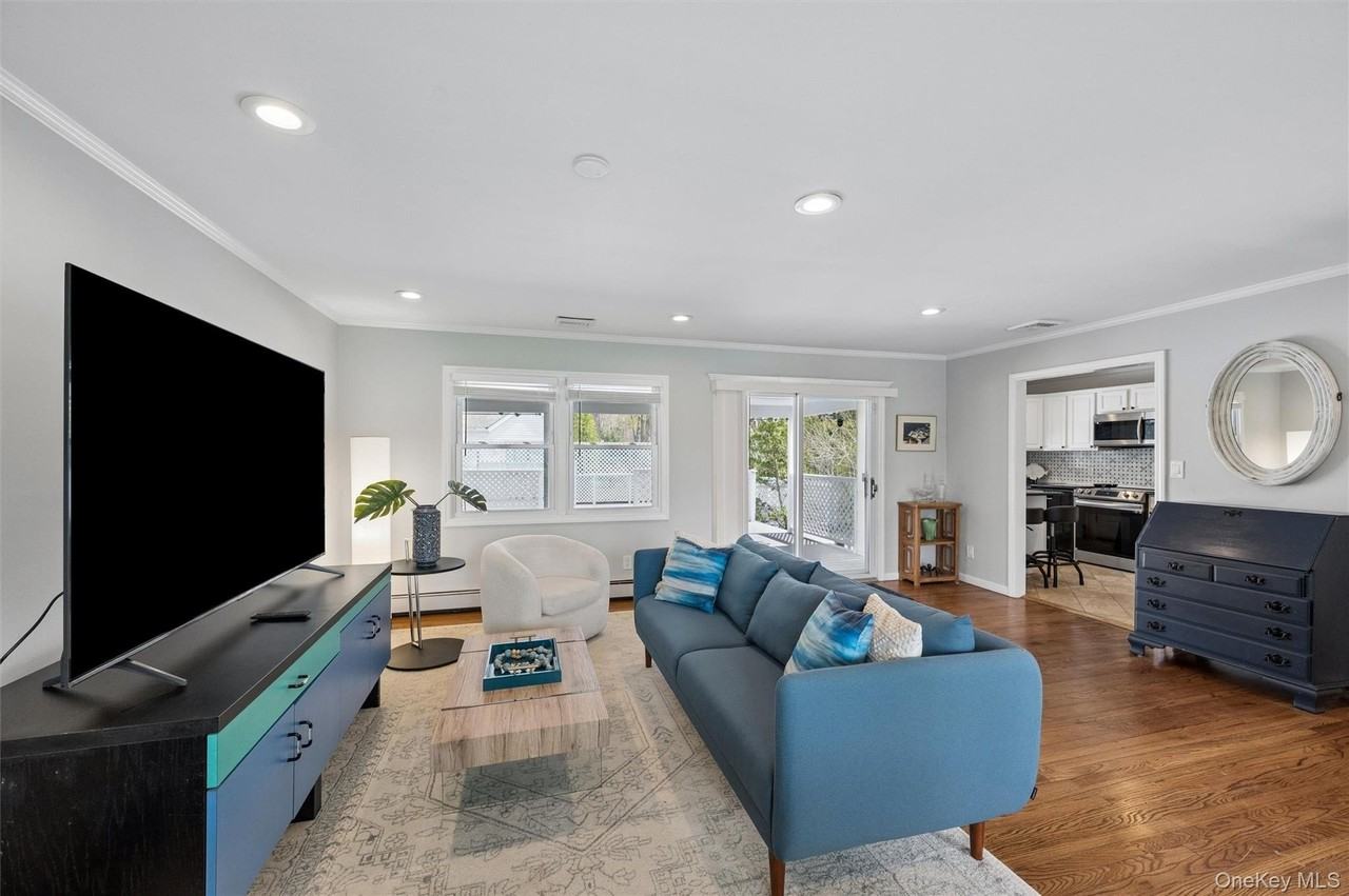 50 Hazelwood Ave - Photo 2 of 13