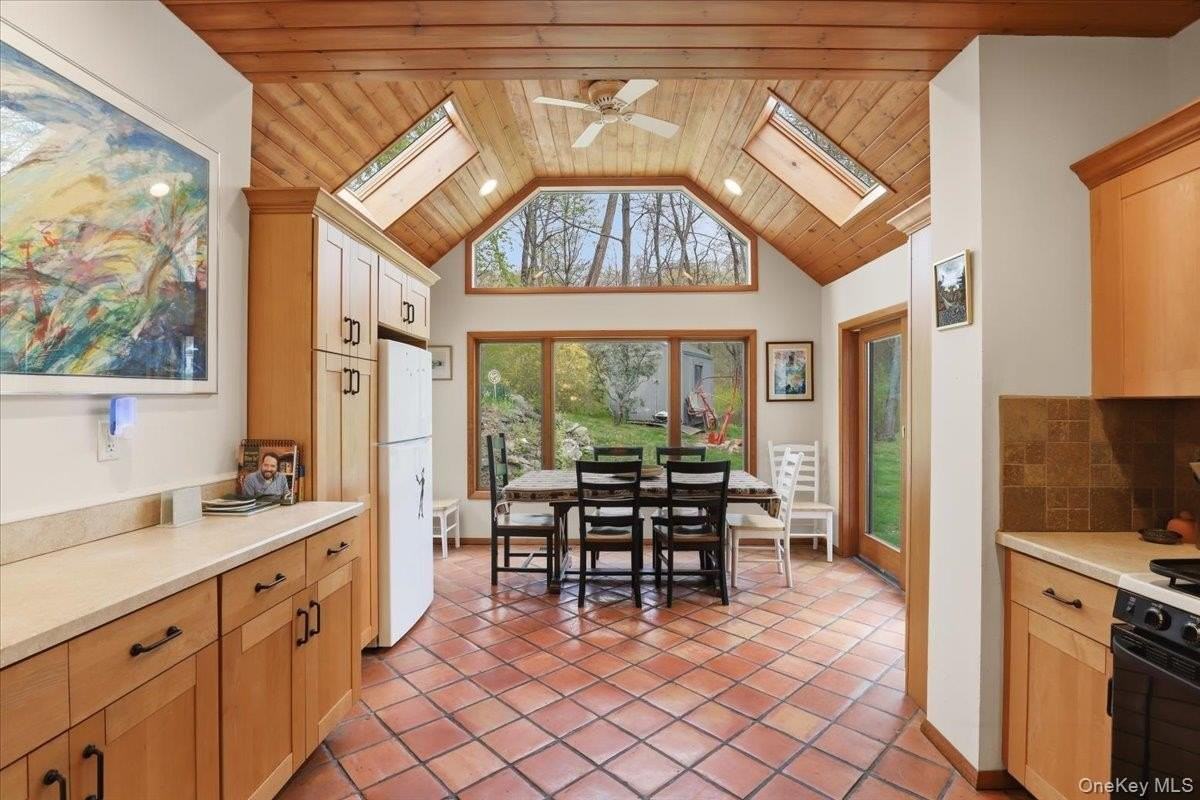 1 Branch St - Photo 6 of 23