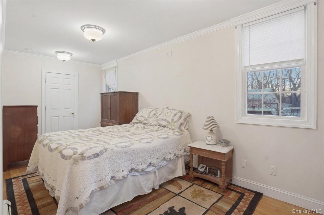 106 Newport Bridge Rd #1 - Photo 4 of 6