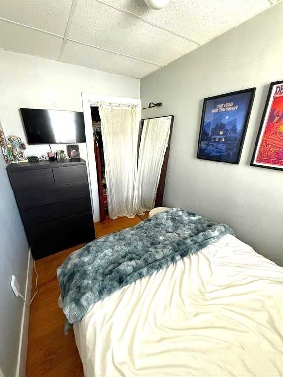 531 E 8th St #2 - Photo 5 of 8
