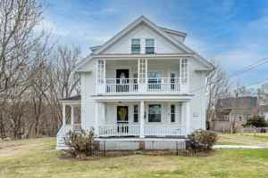 featured image of 6 Littleton Rd #3