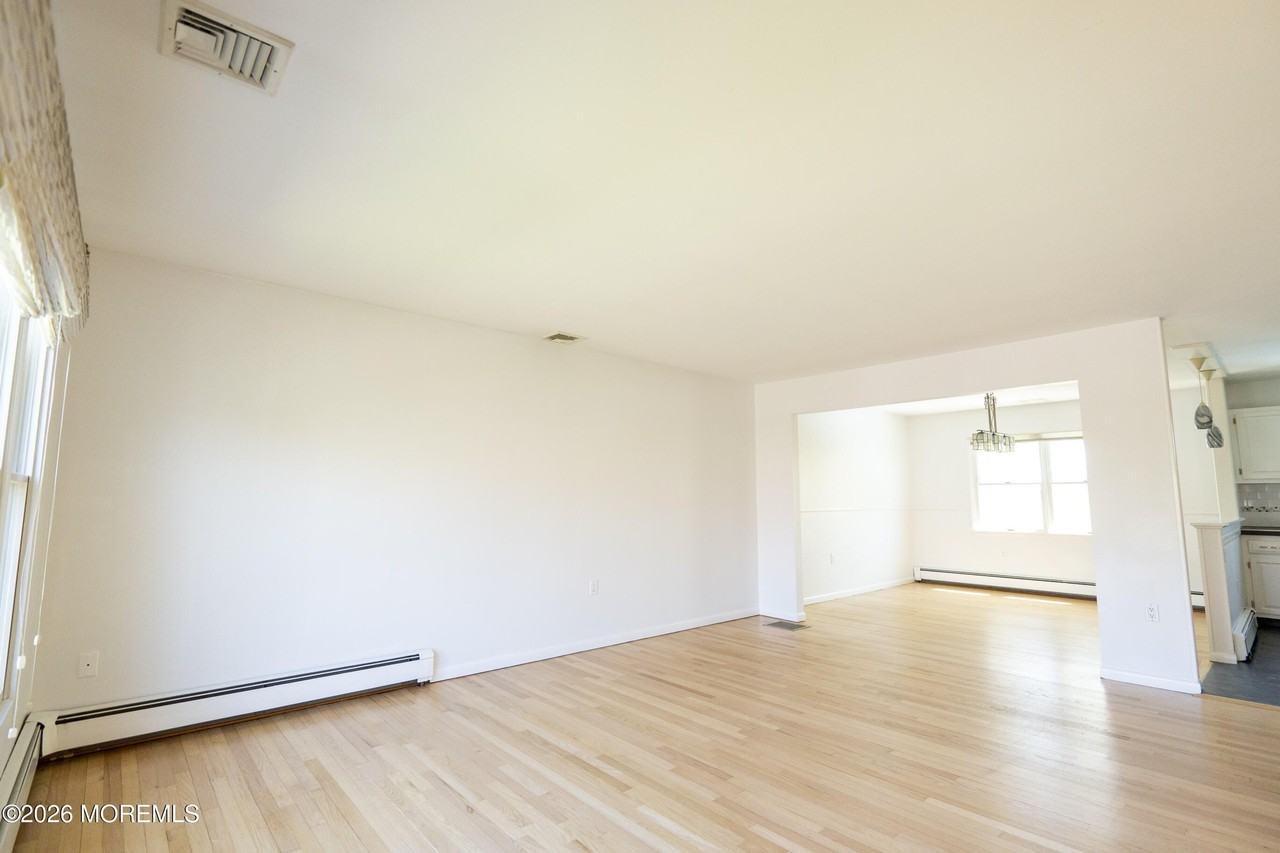 14 South Rd - Photo 6 of 39