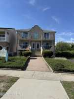 featured image of 109 2nd Ave #A