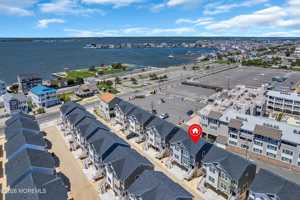 featured image of 16 Elder St #78