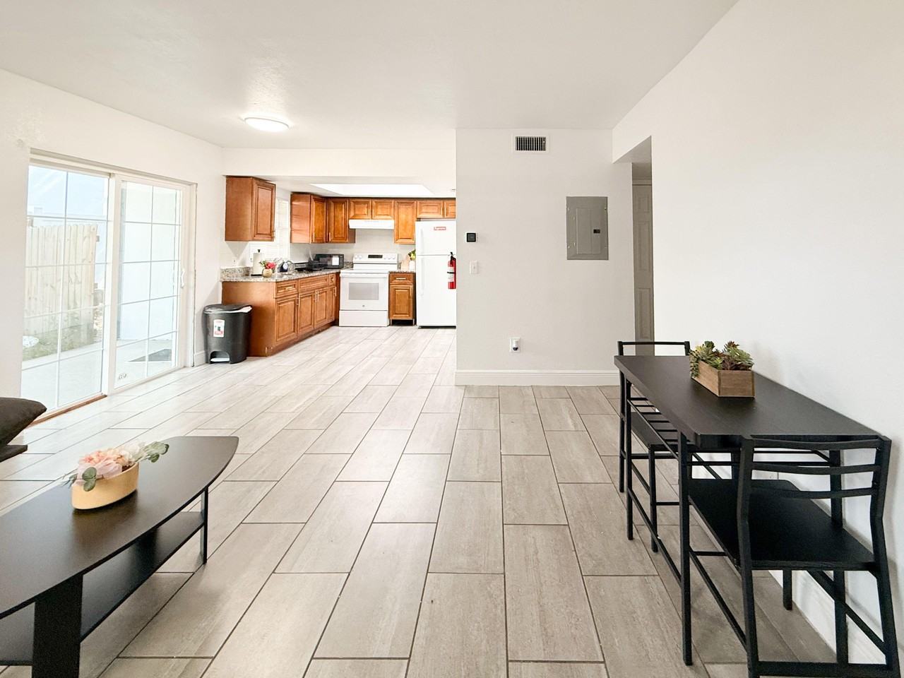 N Nebraska Ave - Photo 6 of 12