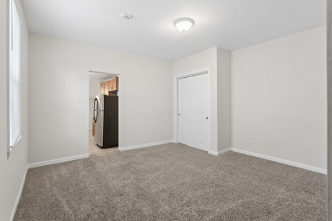 119 Union St #121 - Photo 3 of 18