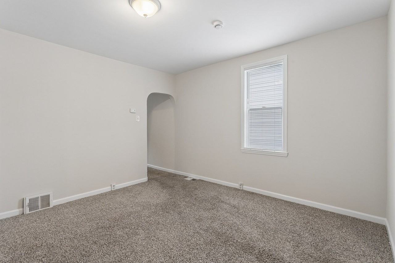 119 Union St #121 - Photo 4 of 18