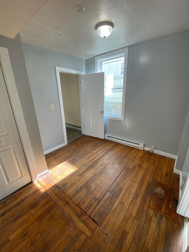 53 Otis St #53-1R - Photo 2 of 4