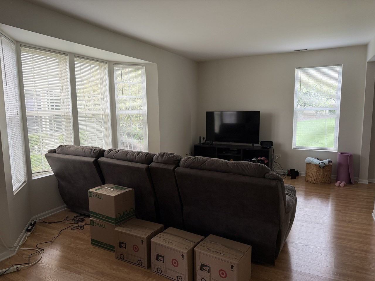 3129 Ollerton Ave #3129 - Photo 3 of 11