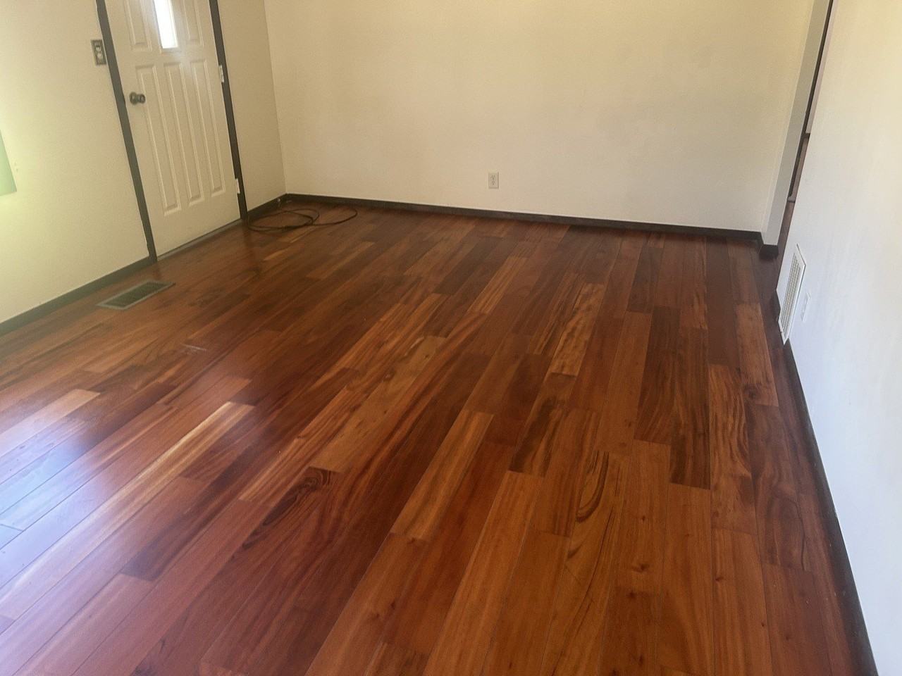 2939 7th St - Photo 5 of 10