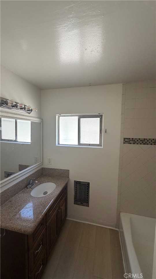 866 W El Repetto Dr #B - Photo 4 of 8