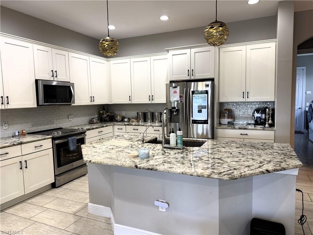 10124 Belcrest Blvd - Photo 6 of 26