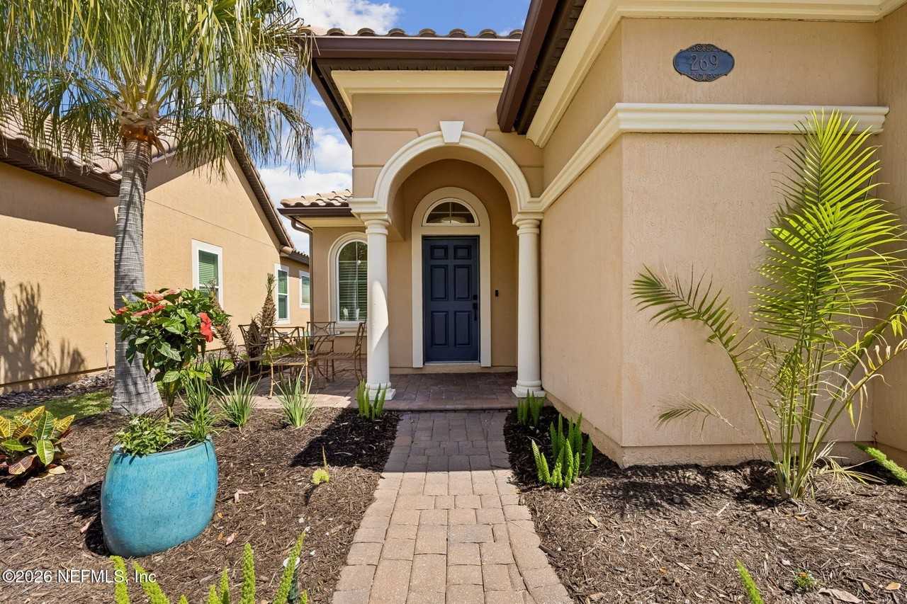 269 Rialto Dr - Photo 3 of 38