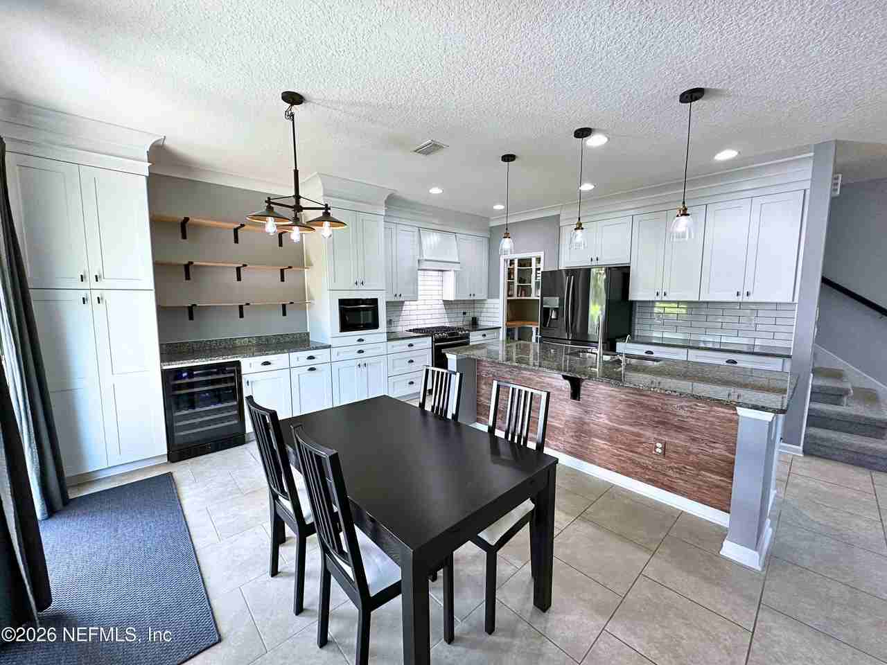7048 Rosabella Cir - Photo 7 of 35