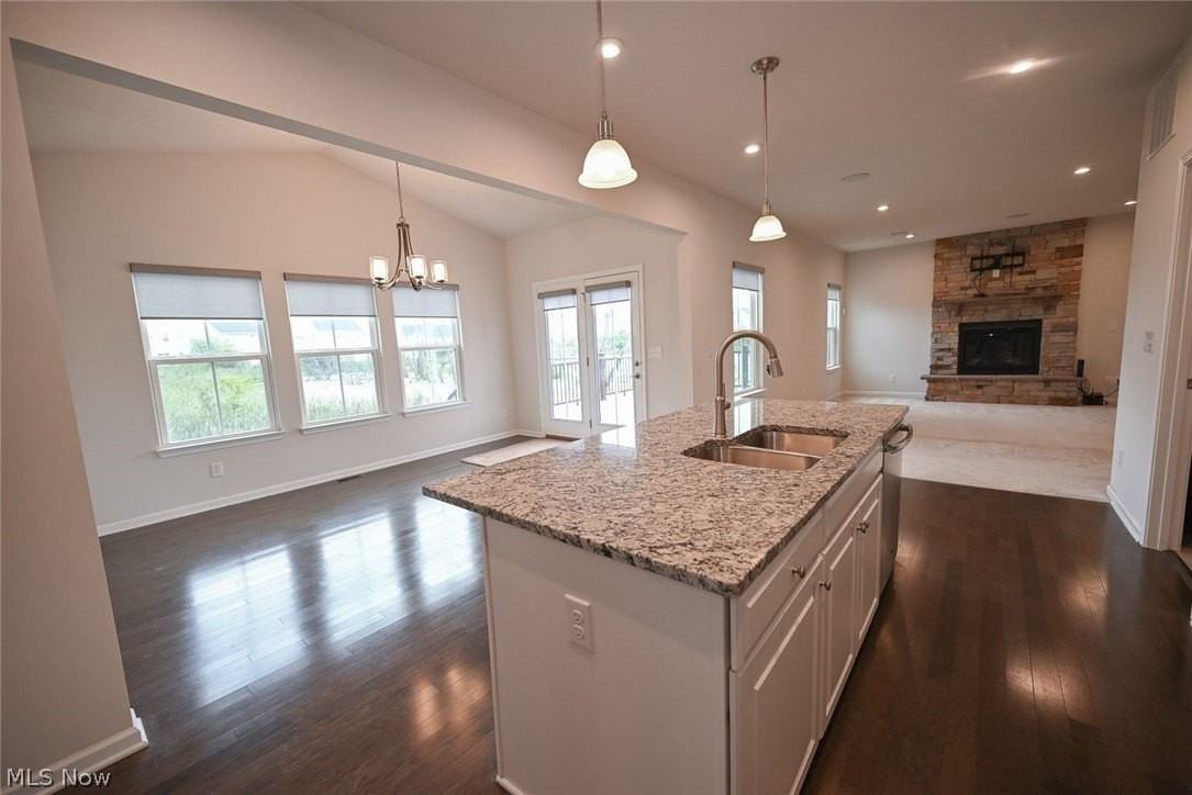 8768 Mavis Trl - Photo 4 of 37