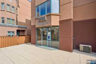 403 Hancock Ct - Photo 1 of 1