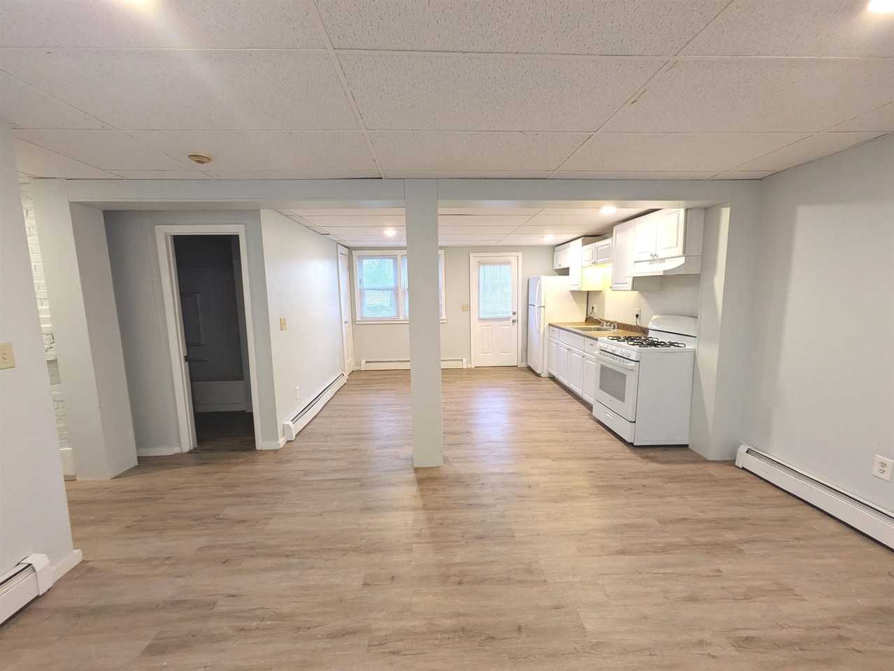 3 S Shore Rd #6 - Photo 4 of 18