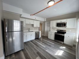 featured image of 36 Roxbury St #1